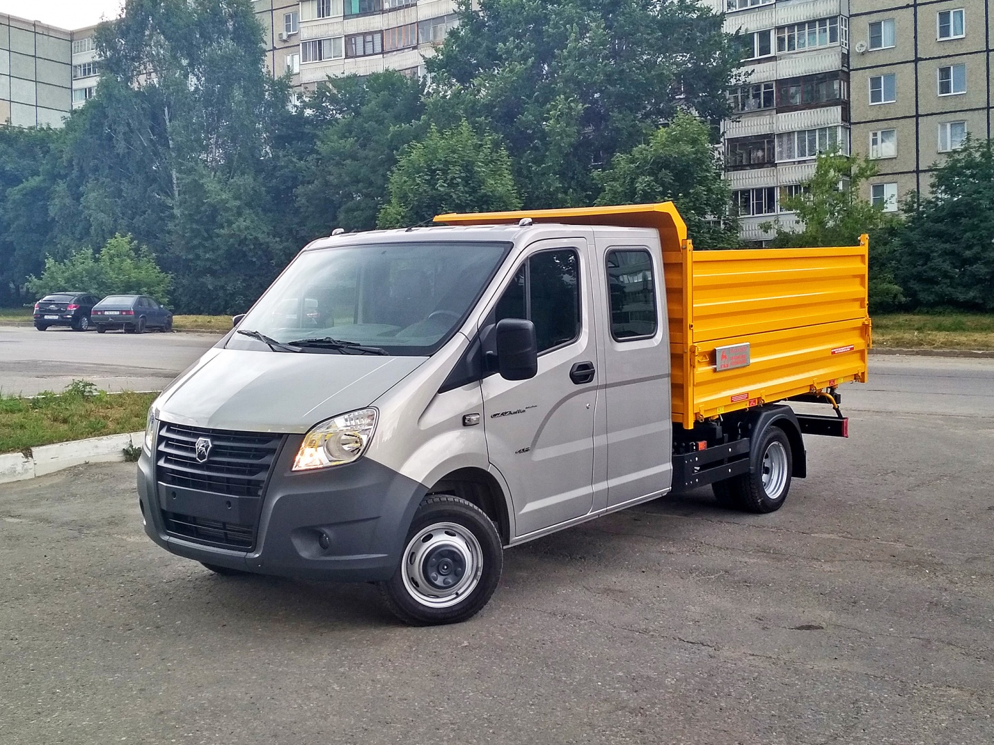 ГАЗ-САЗ-250711 ГАЗель NEXT Фермер самосвал
